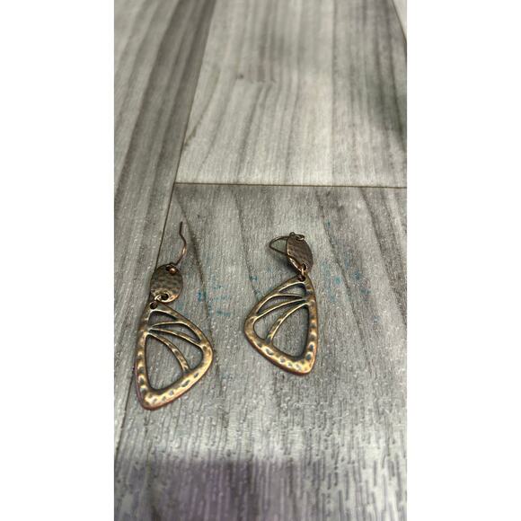 Triangle copper tone earrings - Picture 2 of 3